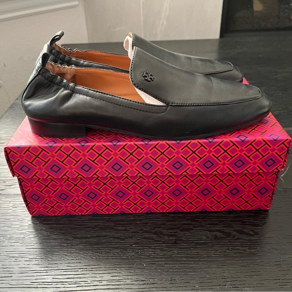 Tory Burch Kira 20MM Elastic Loafer Nappa Leather